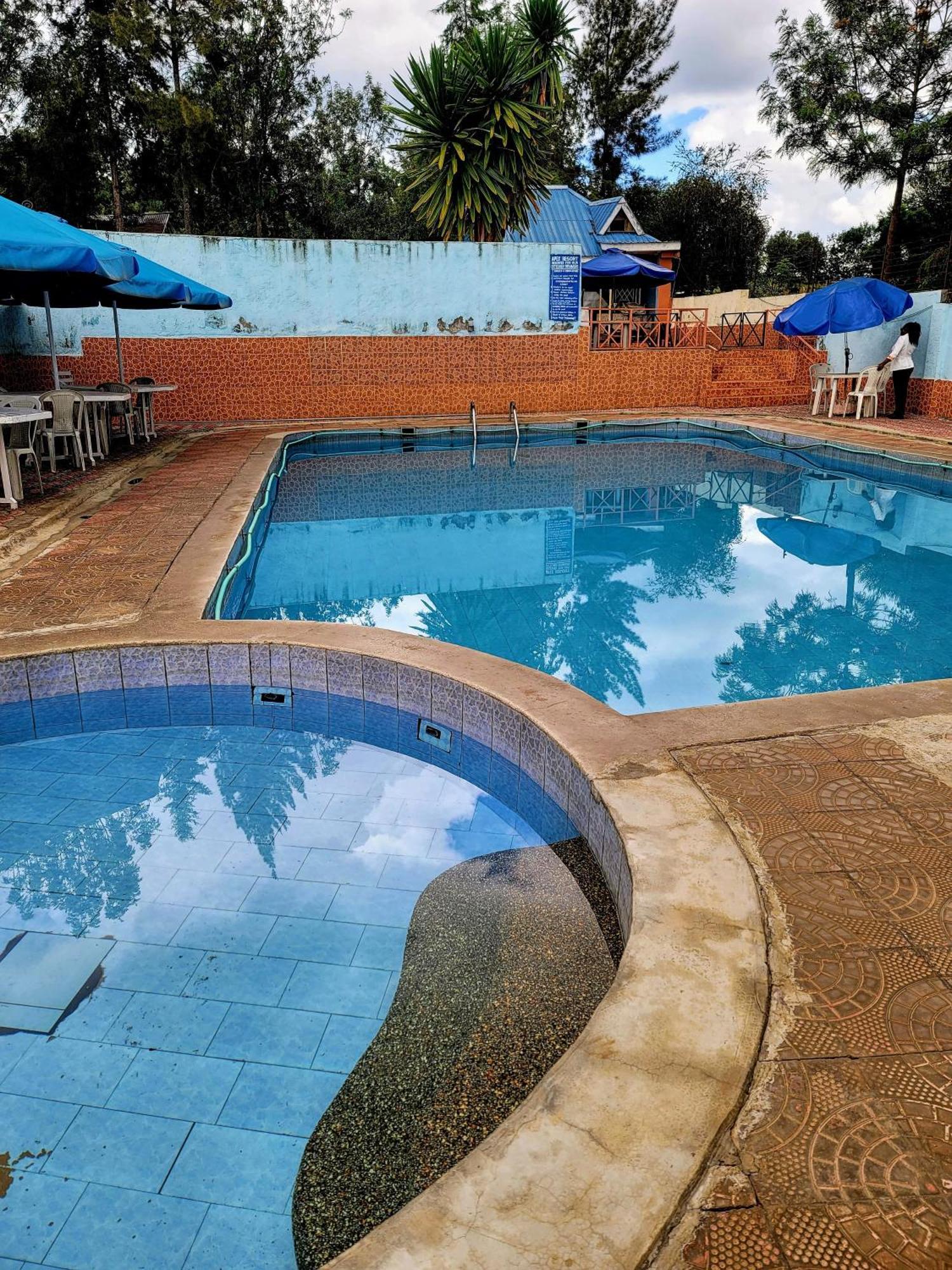 Apex Resort Nakuru Buitenkant foto