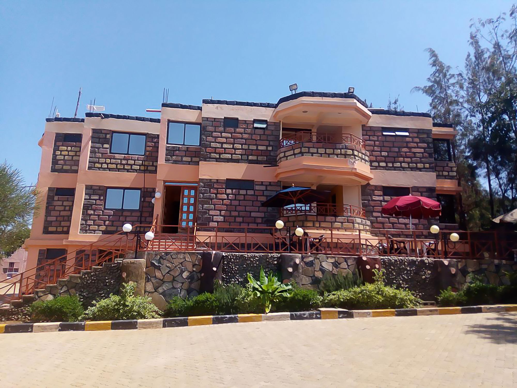Apex Resort Nakuru Buitenkant foto